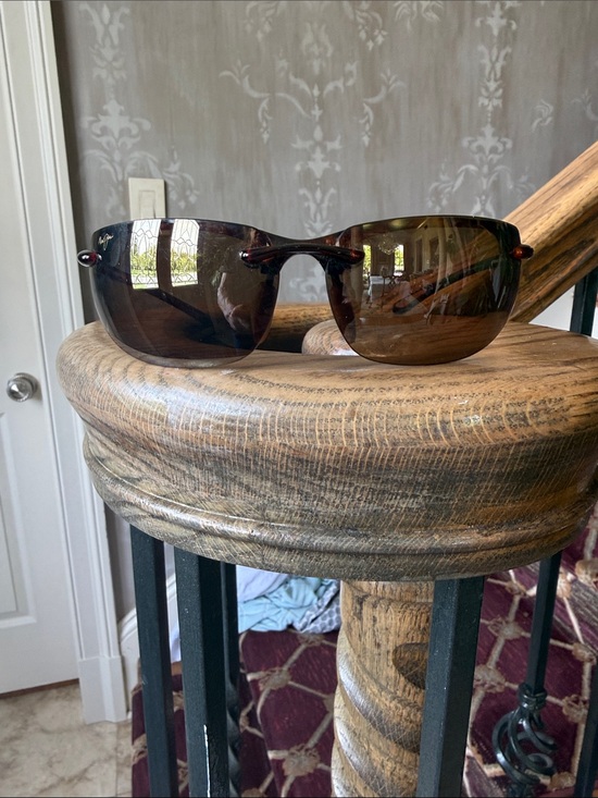 Maui Jim Other - MAUI JIM BANYANS polarized men’s sunglasses very good condition. No scratches.